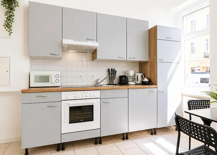 Cozy Long Close To Danube Canal & Praterstern Apartman *